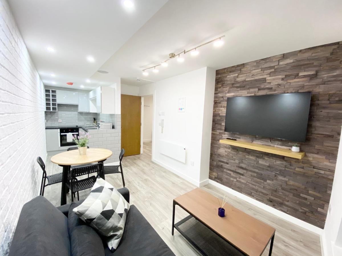 One Bed Apartment - City Centre Manchester Exterior photo
